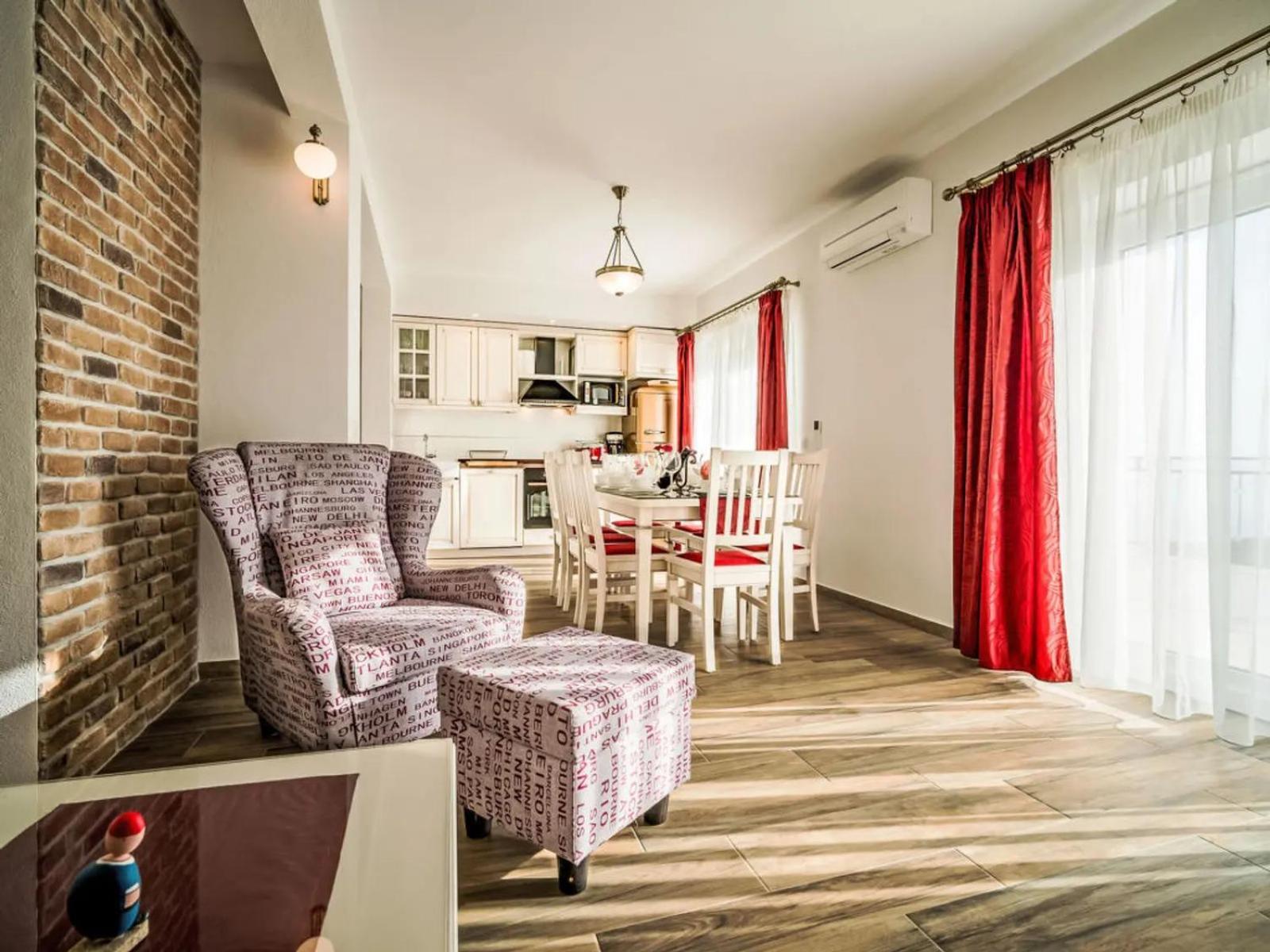 Villa Bellavista**** Best Place For Your Holliday Makarska Exterior foto
